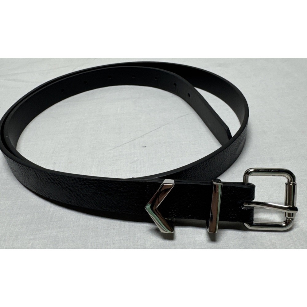 Vince Camuto Womens's Large Black Silver Belt 43 Inches Long 3/4 Inches Wide
